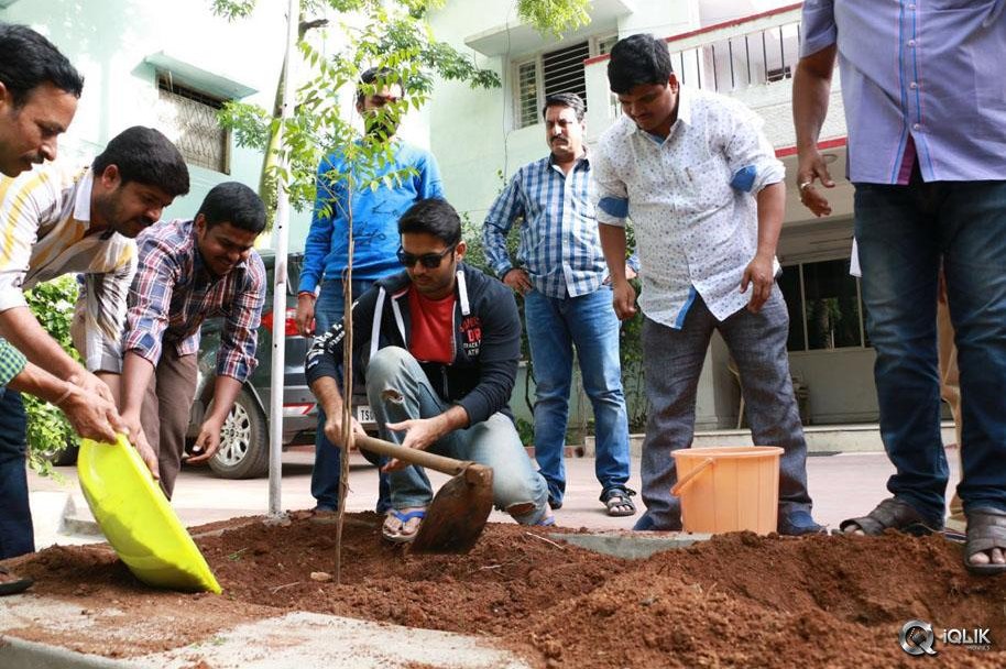 Nithin-At-Haritha-Haaram-Event
